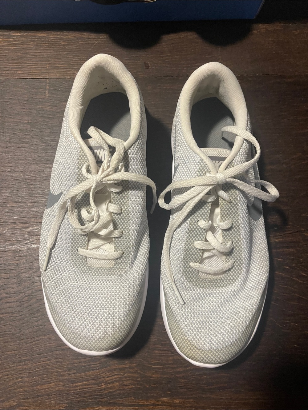 Nike Women’s Flex Experience RN Women's Mesh Lace-Up Sneakers - Size 8.5